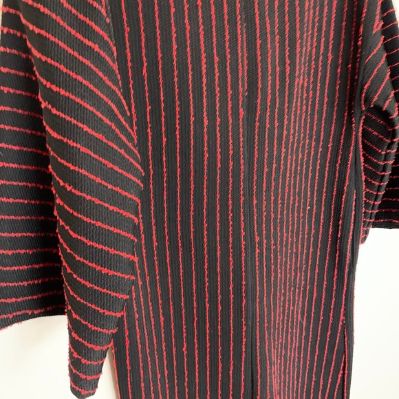 Zara Women’s Striped Jacquard Button Detail Midi Dress Red Black Size S - Picture 8 of 11